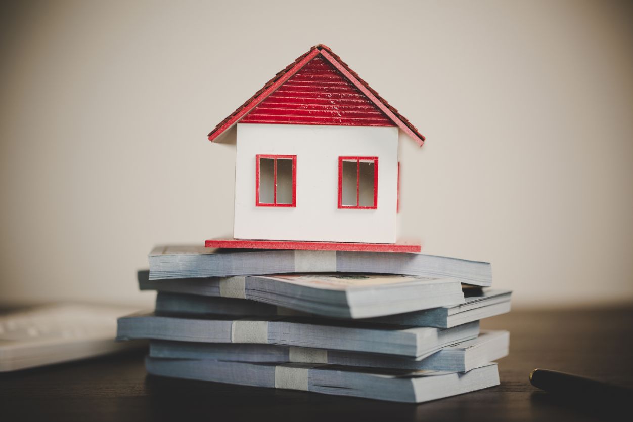 Can I Use My Roth IRA for Real Estate Investing?